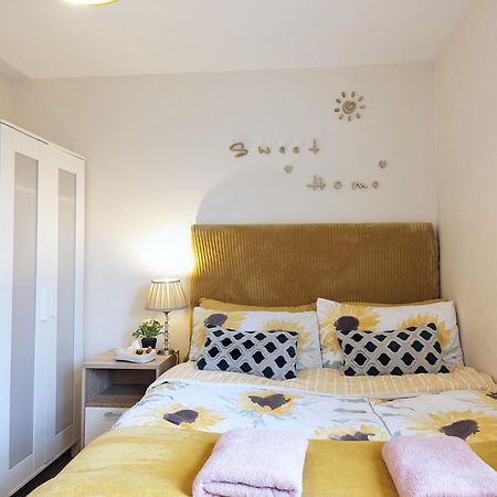City Centre Vintage Theme Guest Rooms Free Parkin 利物浦 外观 照片